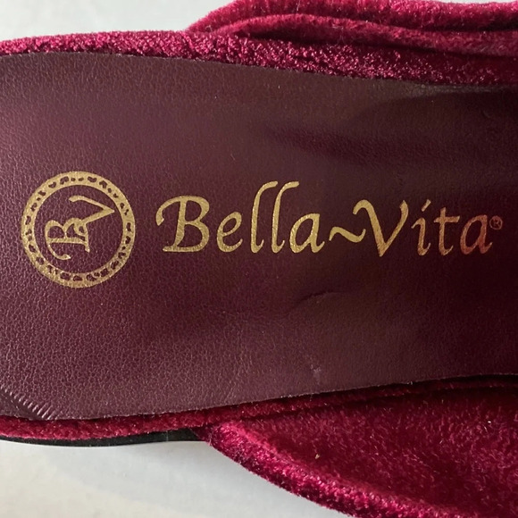 Bella Vita NWOB Burgundy Velvet Mules Size 8N - Picture 11 of 12